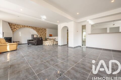   Vente Maison de village 7 pièces Maison - 7 pièce(s) - 230 m²
