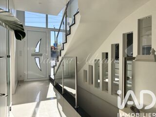  Maison à vendre 10 pièces 257 m²