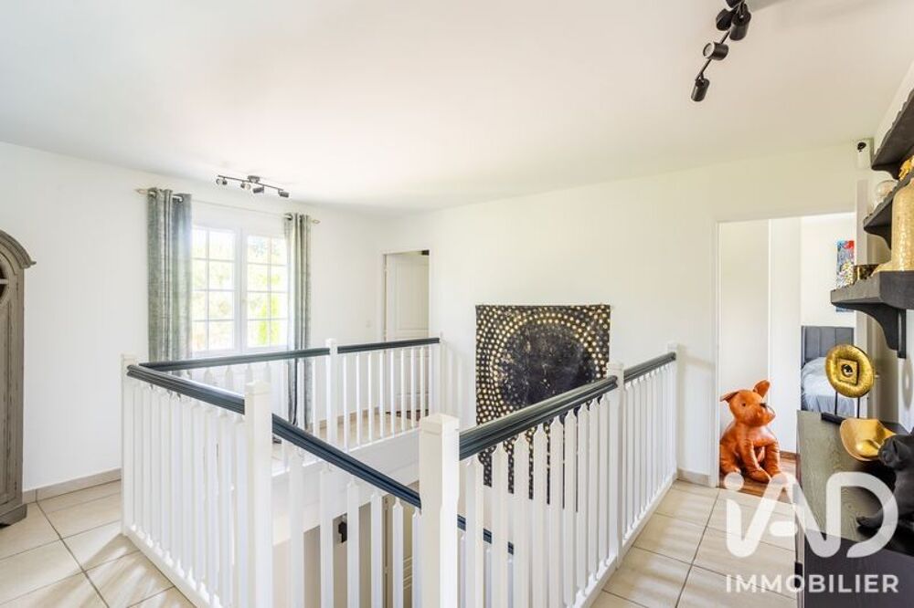 à vendre  Maison Saint-Bonnet-les-Oules (42330)
