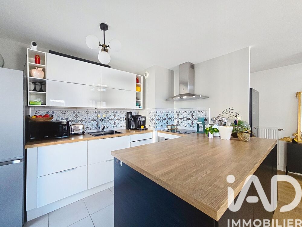 vente Appartement - 4 pièce(s) - 81 m² Asnières-sur-Seine (92600)