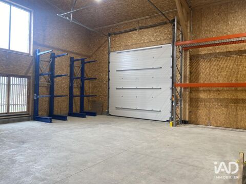   Location Local d'activités 270 m&sup2; 