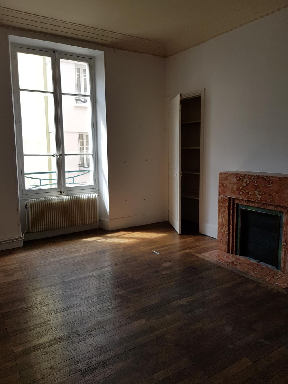 Grenoble Rue des Bergers vaste 4 pièces + cuisine de 91 ....