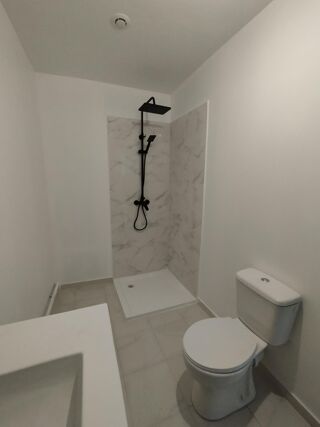  Appartement � louer 4 pi�ces 85 m�