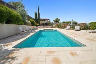  Maison � vendre 7 pi�ces 180 m�