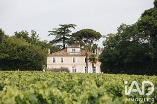  Maison à vendre 15 + pièces 660 m²