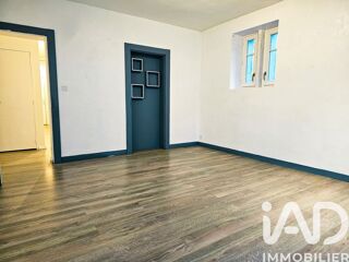  Appartement à louer 4 pièces 109 m²