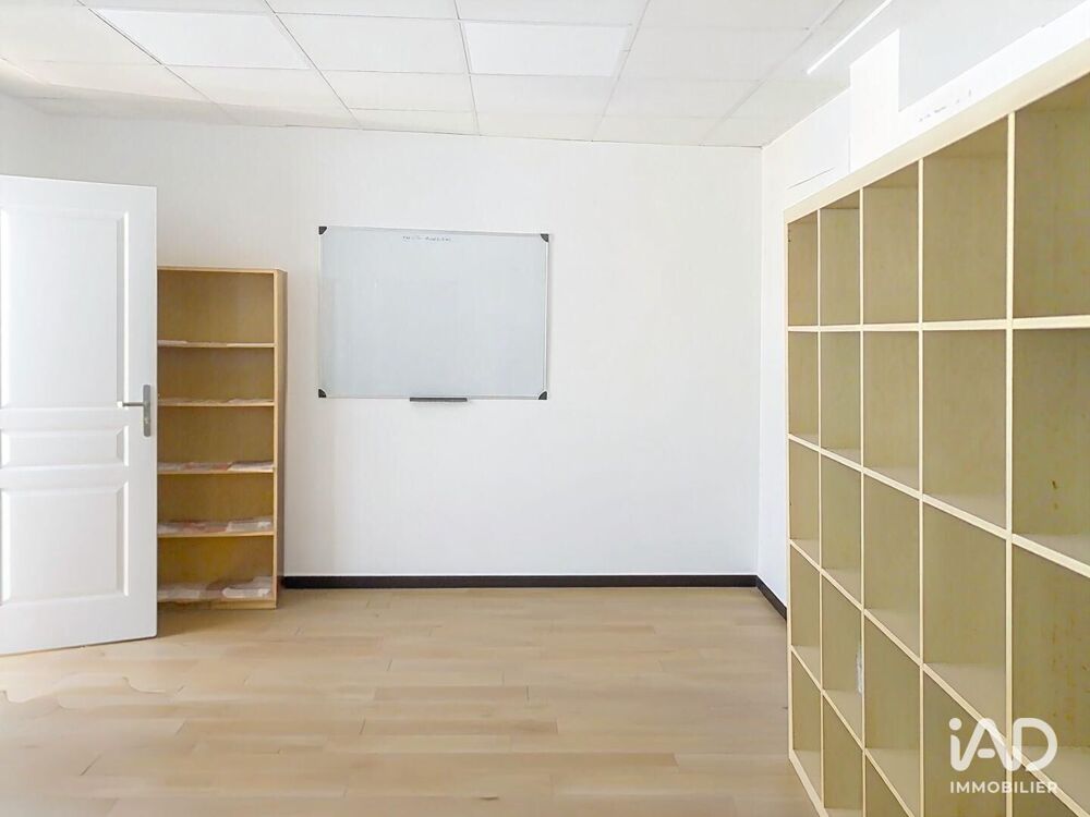   Location - 40 m² 