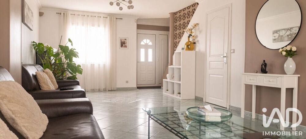 Vente Maison Vente Maison traditionnelle 5 pièces Claye-souilly
