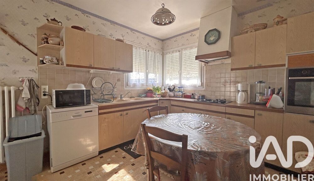 Vente Maison Vente Maison traditionnelle 6 pièces Saint-marcel-d'ardèche