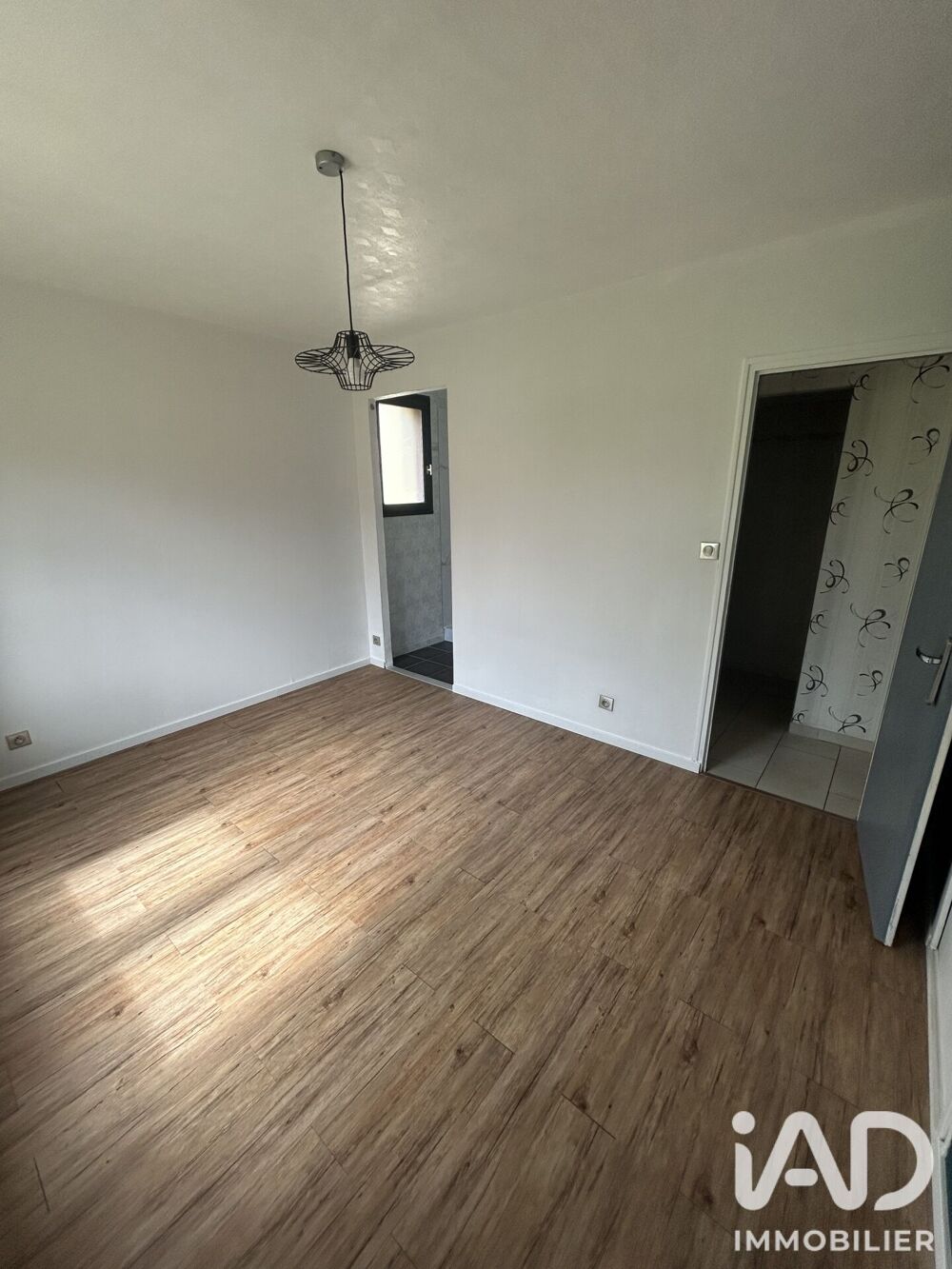 vente Maison - 5 pièce(s) - 123 m² Sarry (51520)