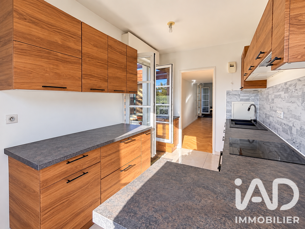 à vendre  Appartement La Garenne-Colombes (92250)