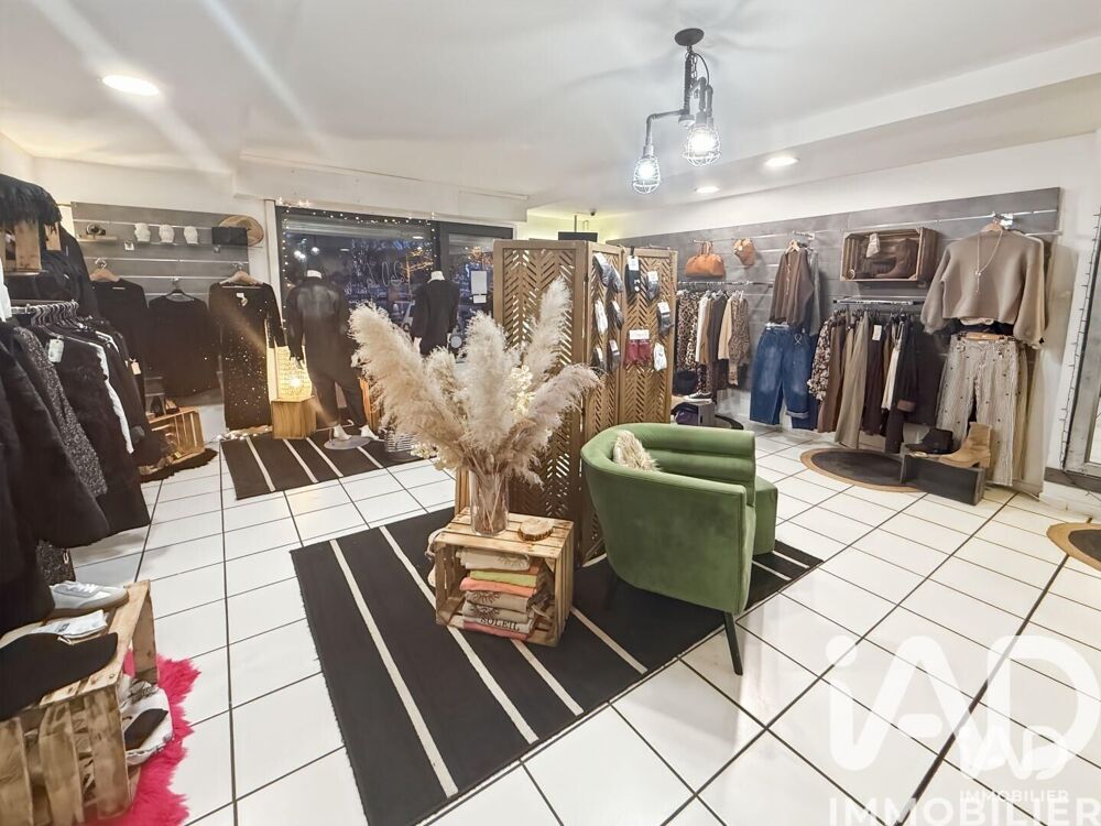   Vente Habillement, Textile 152 m&sup2; 