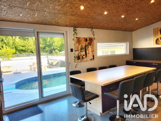  Maison à vendre 8 pièces 196 m²