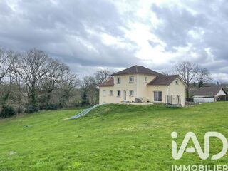  Maison à vendre 8 pièces 235 m²