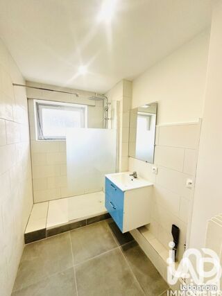  Appartement à louer 3 pièces 63 m²