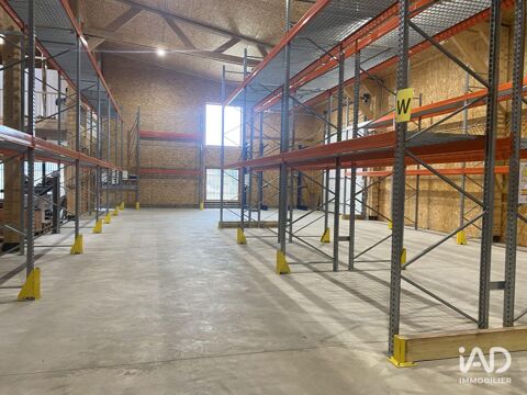   Location Local d'activités 270 m&sup2; 