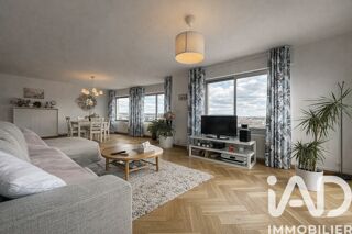  Appartement � vendre 3 pi�ces 77 m�