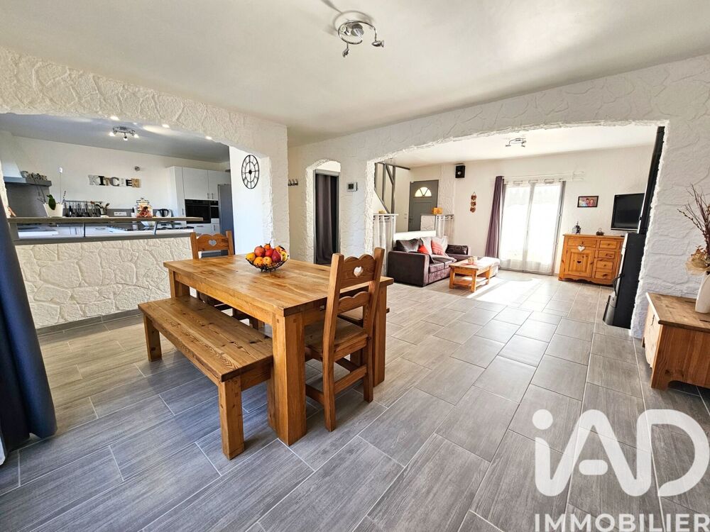 Vente Maison Vente Maison/villa 7 pièces Pia