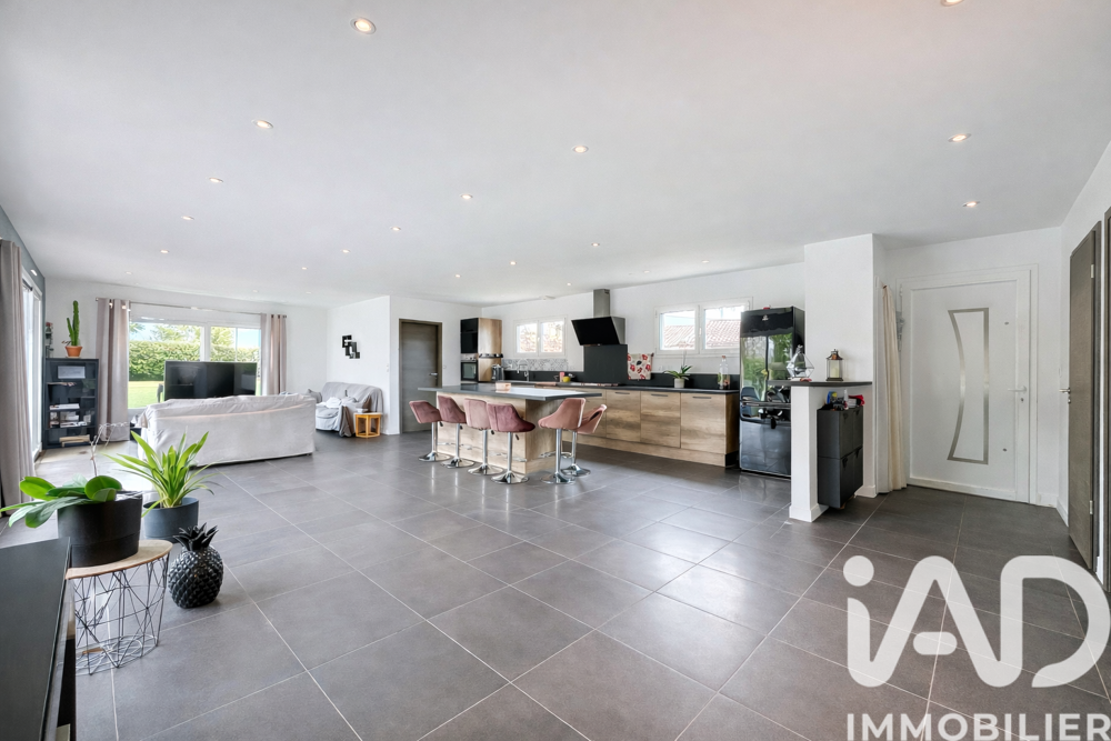 Vente Maison Vente Maison traditionnelle 5 pièces Sadirac
