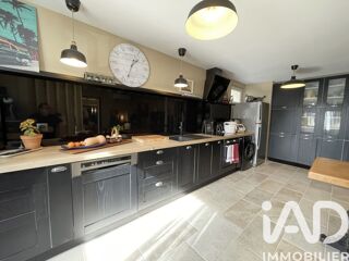  Maison à vendre 6 pièces 177 m²