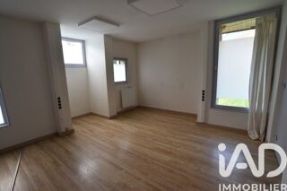  Maison � vendre 15 + pi�ces 251 m�