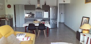  Appartement à louer 3 pièces 77 m²