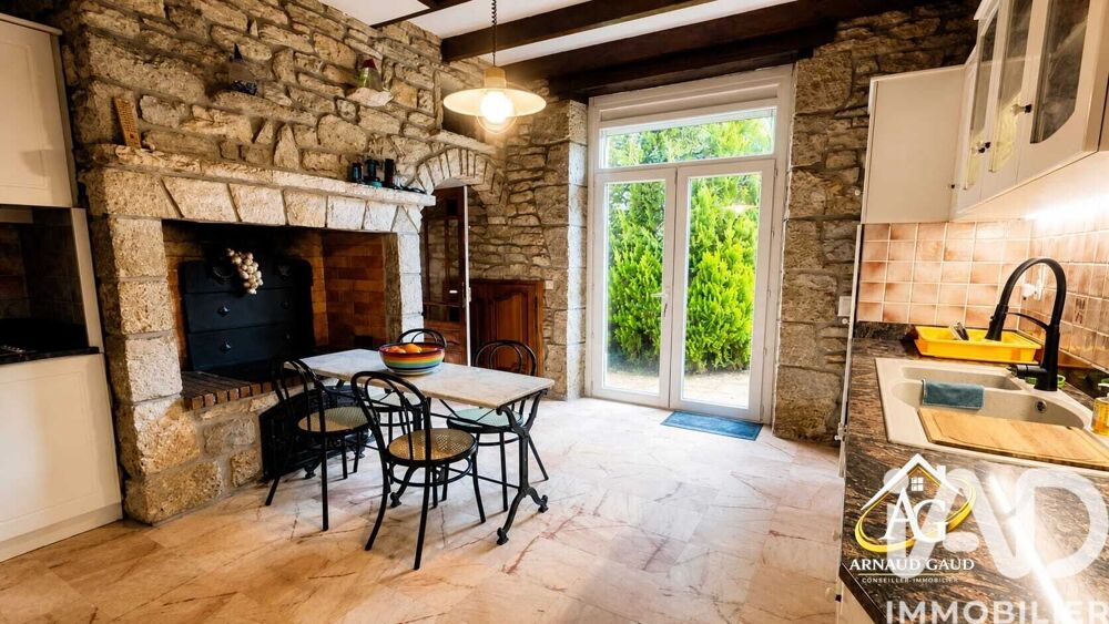 Vente Maison Vente Demeure 8 pièces Septfonds