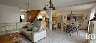  Maison à vendre 10 pièces 252 m²