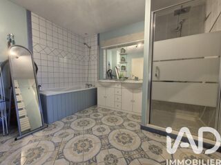 Maison à vendre 10 pièces 255 m²
