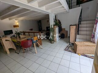  Maison à louer 83 m²