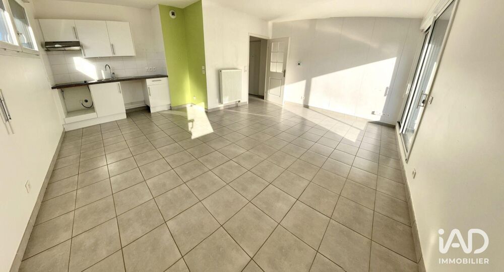 location Appartement - 3 pièce(s) - 64 m² Lesquin (59810)