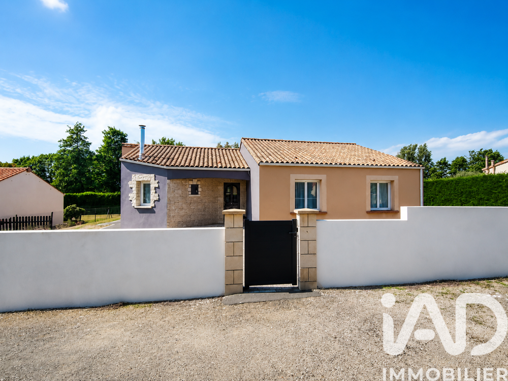 vente Maison - 5 pièce(s) - 111 m² Saint-Maurice-des-Noues (85120)