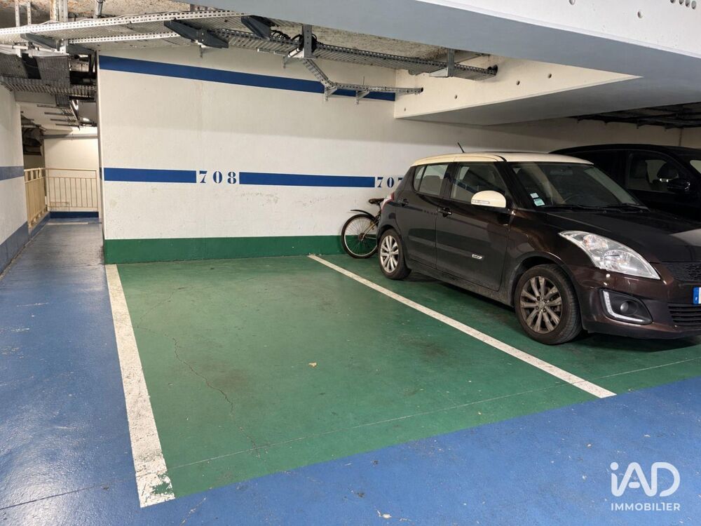 Location Parking/Garage Location Parking 12 m&sup2; Sceaux