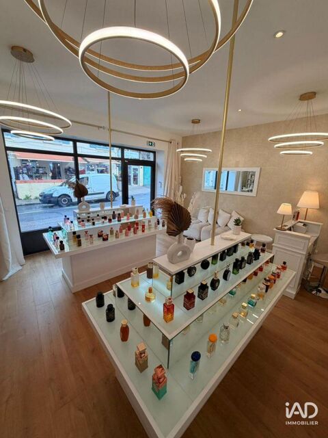   Location Boutique/Local commercial 32 m&sup2; 