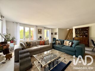  Maison à vendre 8 pièces 215 m²