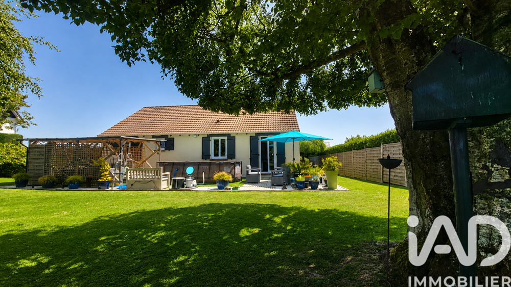 Maison 5 pièces 95 m² · à Saint-Martin-aux-Buneaux · 95 m² · 273 000 €