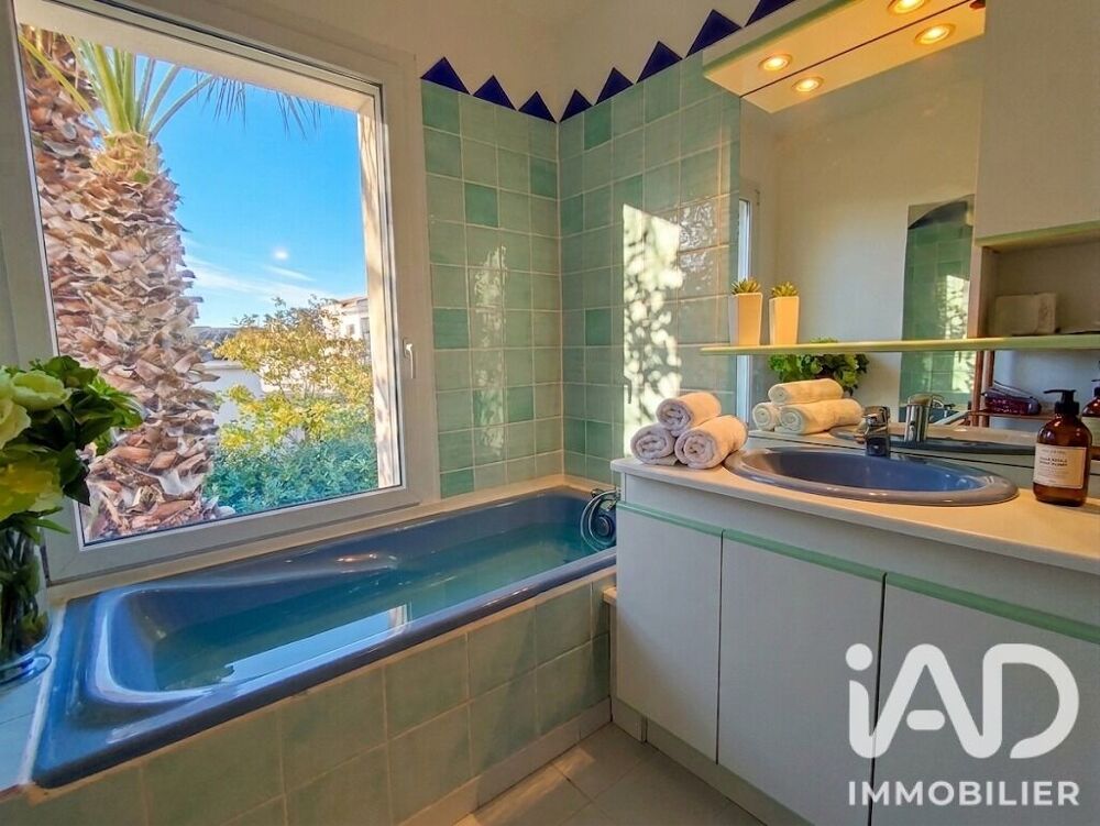 à vendre  Maison Saint-Raphaël (83700)