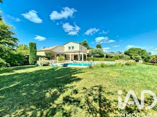  Maison à vendre 8 pièces 257 m²