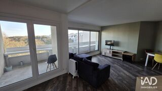  Appartement à louer 4 pièces 87 m²