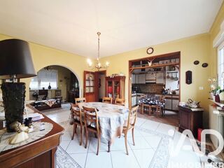  Immeuble � vendre 220 m�