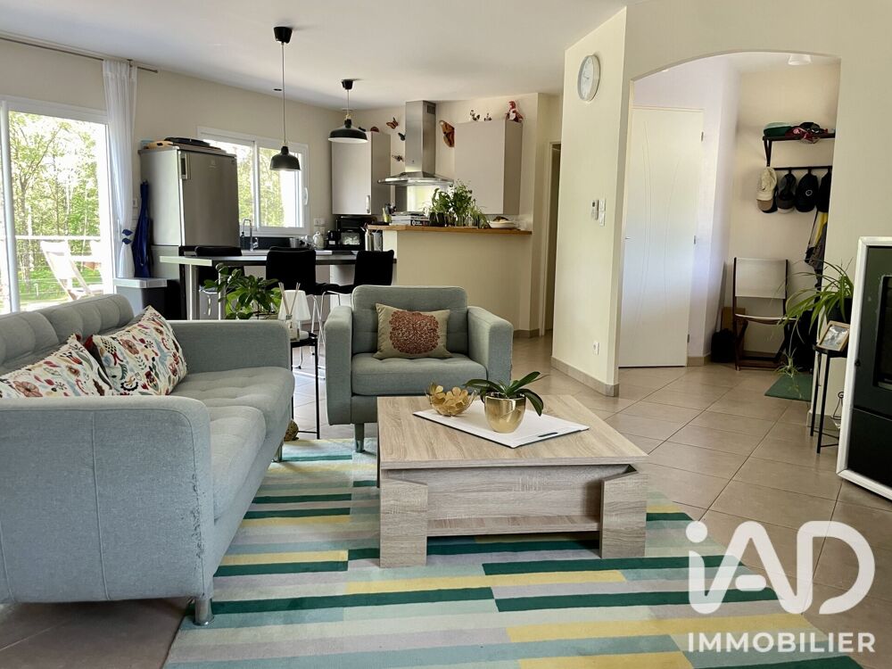 Vente Maison Vente Maison/villa 4 pièces Abjat-sur-bandiat