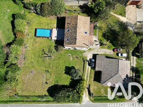   Vente Maison Maison - 6 pi�ce(s) - 246 m�