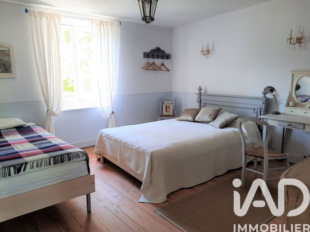 à vendre  Maison Gensac-la-Pallue (16130)