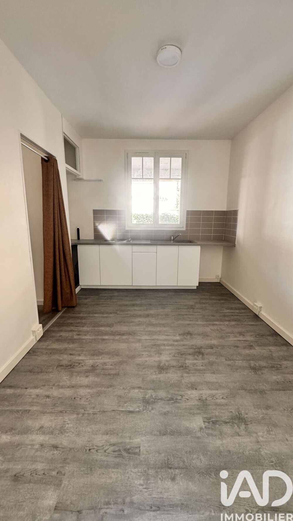 location Appartement - 2 pièce(s) - 26 m² Aulnay-sous-Bois (93600)