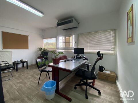   Vente Murs commerciaux 202 m&sup2; 
