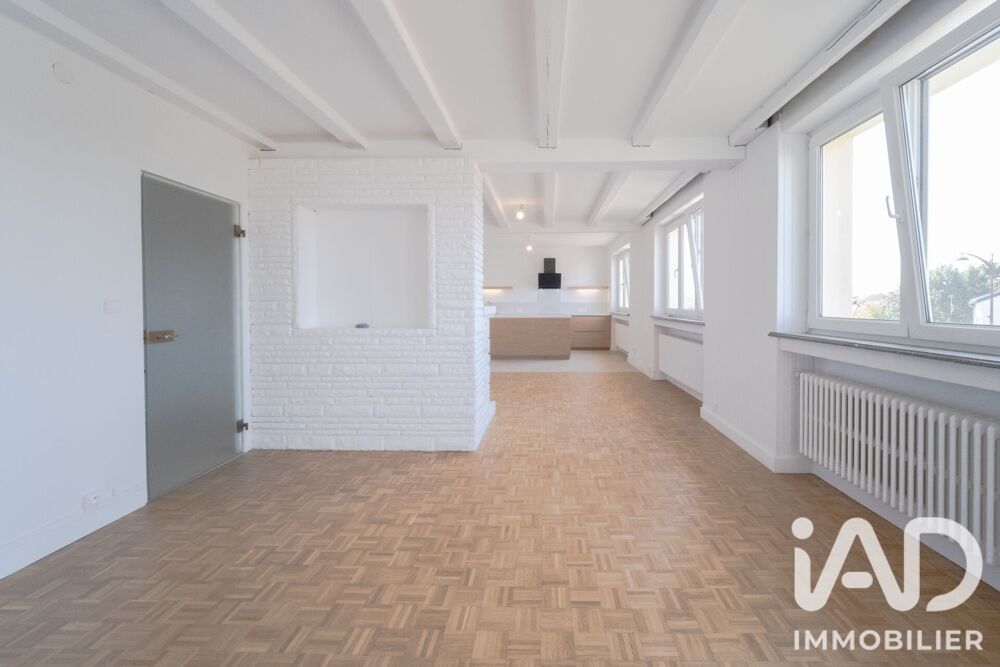 Location Appartement Location Appartement 6 pièces Saint-privat-la-montagne