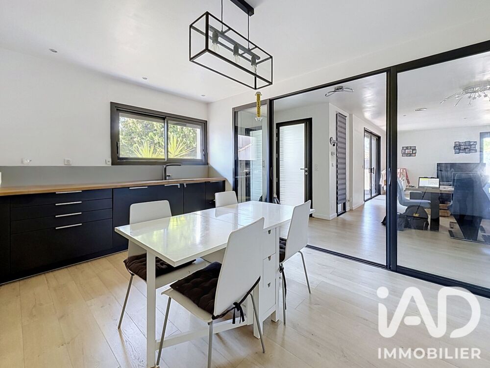 Vente Maison Vente Maison/villa 4 pièces Saint-geniès-de-fontedit