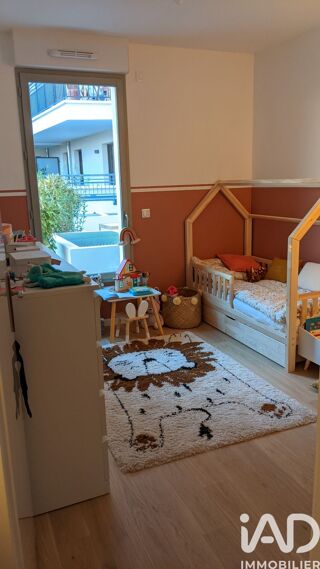  Appartement à louer 3 pièces 64 m²