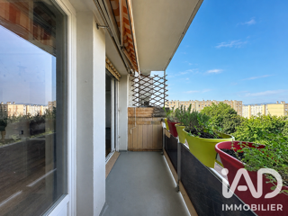  Appartement à louer 4 pièces 80 m²