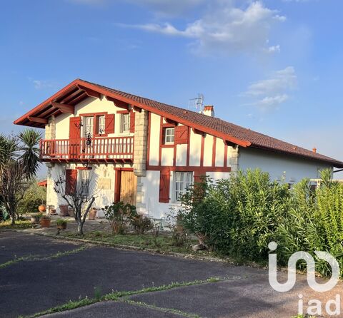   Vente Maison Maison - 7 pi�ce(s) - 209 m�